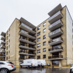 Raglan Gardens — 40 Raglan Avenue