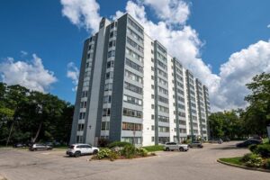 Empress Gate Apartments - 500 & 560 Proudfoot Lane